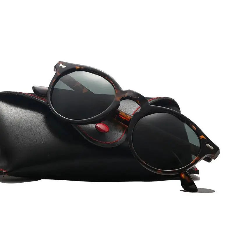 UV Protection Polarized Sunglasses For Men And Women