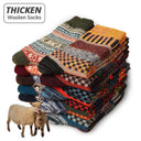 Cozy Retro Sheep's Wool Men's Socks for Trendy Winter Warmth