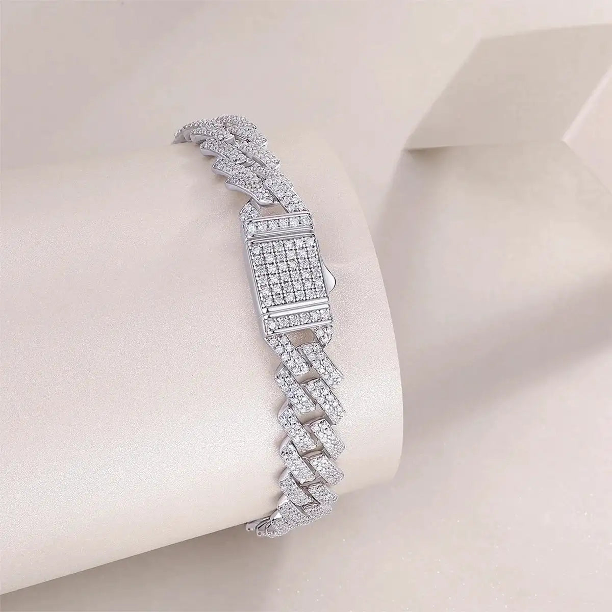 Elegant Moissanite Silver Chain Jewelry — product image 6