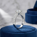 Luxury Moissanite Wedding Ring