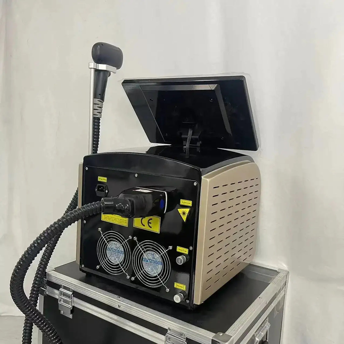 Ice Titanium 808nm Diode Laser Hair Removal Machine with 3 Wavelength Technology Beauty Equipment for Hair Removal