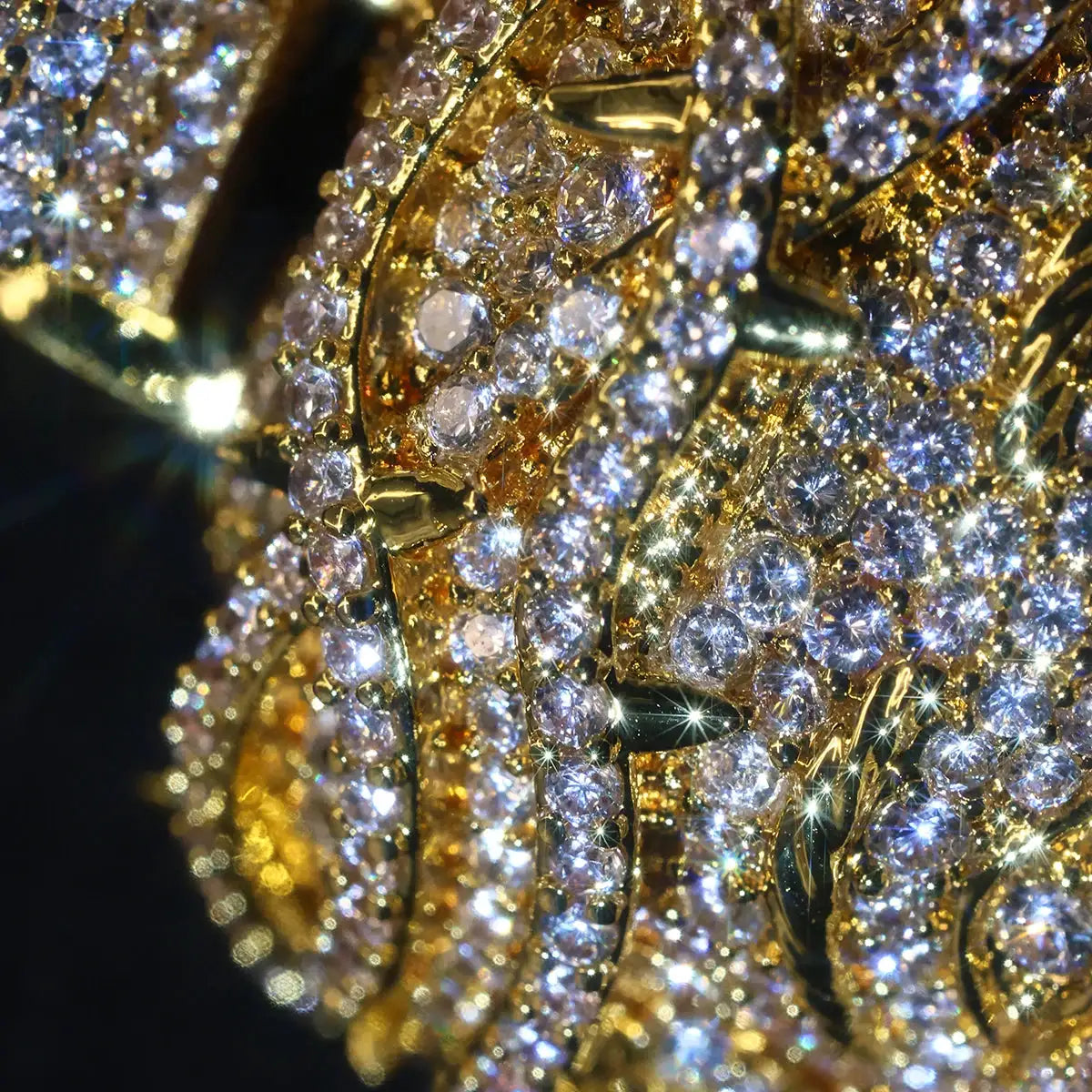 Gold CZ Crown Thorns Pendant — product image 4