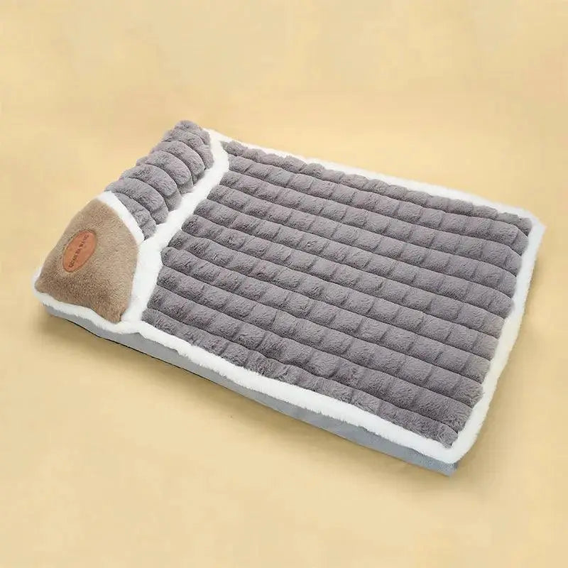 Cozy Winter Pet Cushion Fluffy Warm Nest for Cats and Dogs