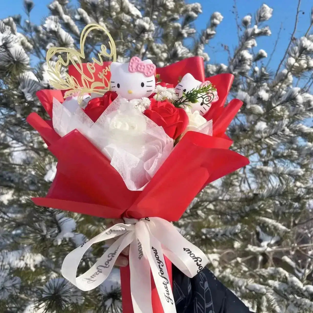Hello Kitty Plush And Rose Soap Bouquet Gift Set Deluxe