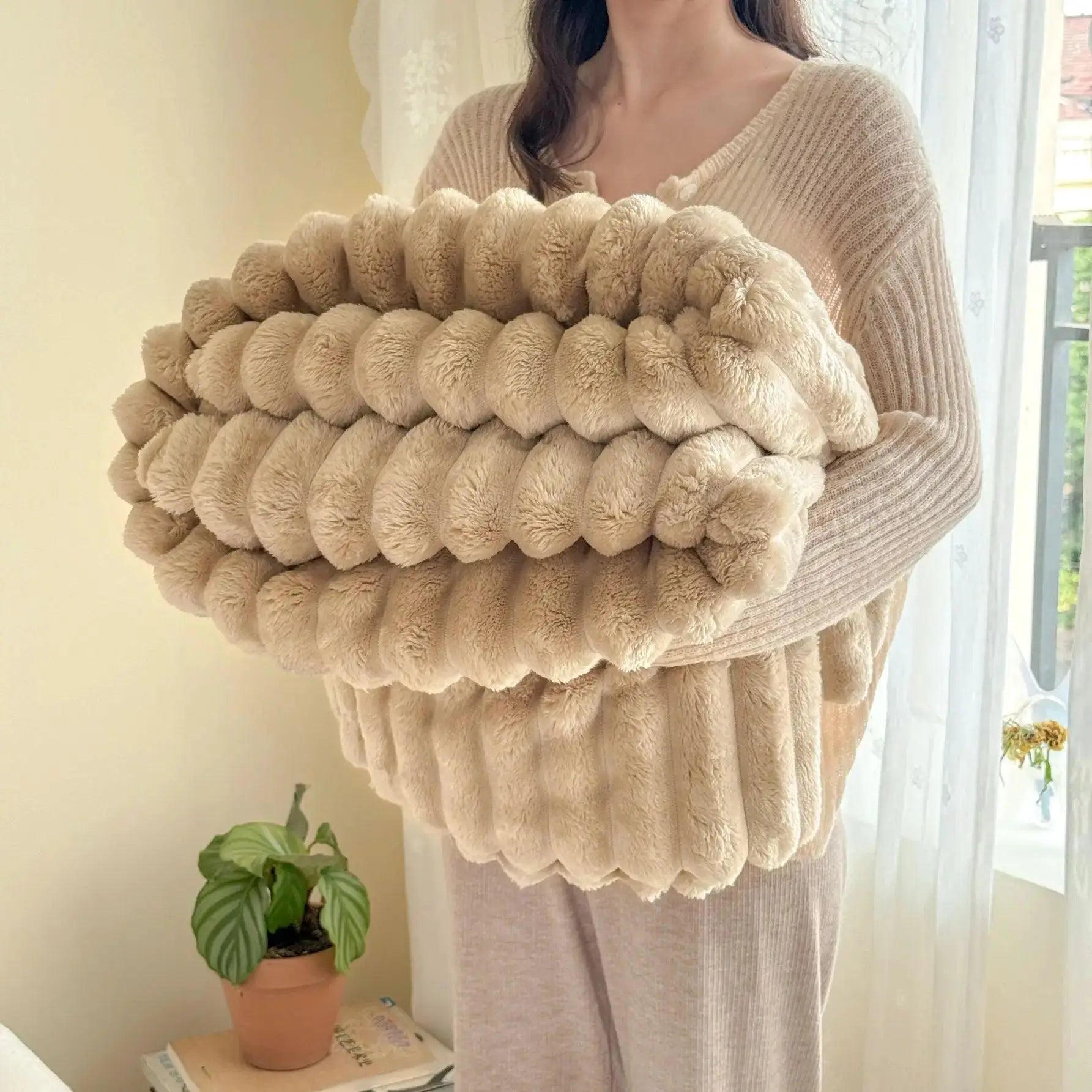 1 Piece of Super Soft Thickened Blanket for Warm Sleep - OurLum.com