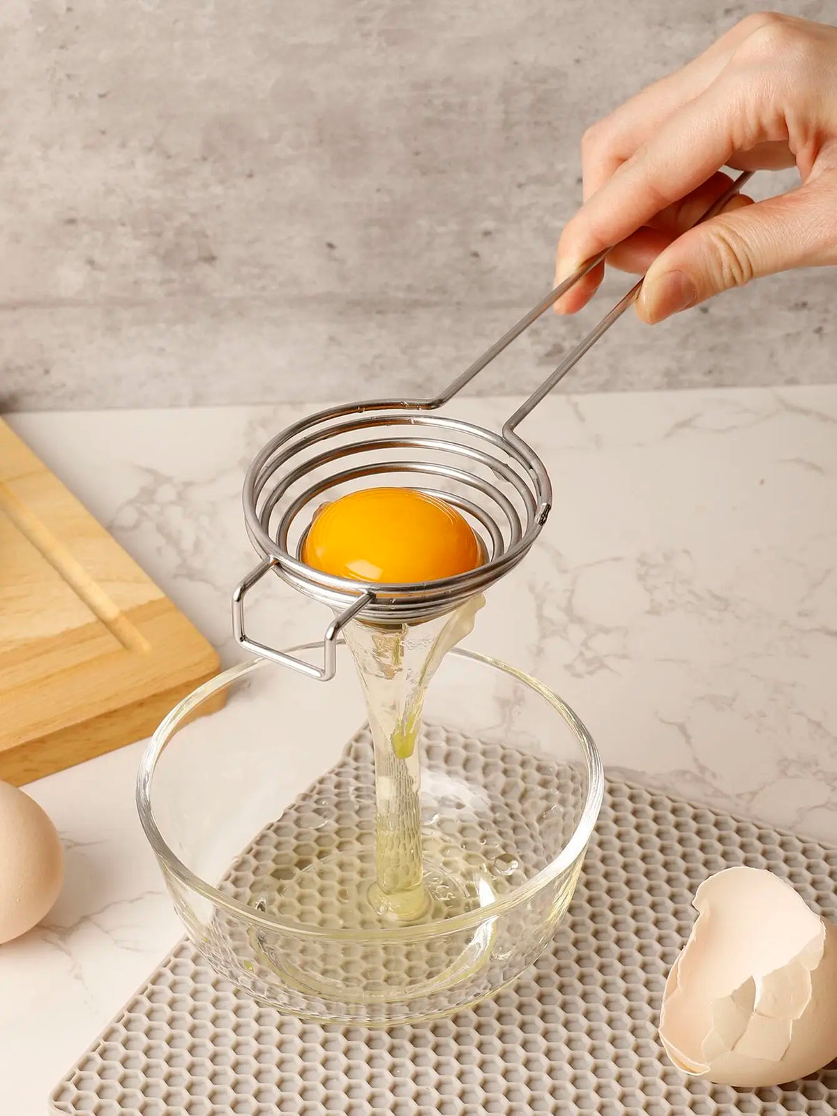 Stainless Steel Egg Separator, Easy Yolk & Egg White Separator — product view 1
