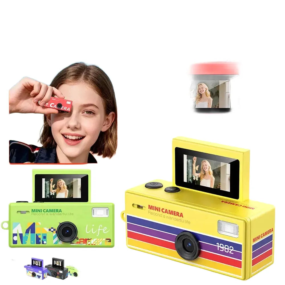 Thumb Keychain Camera Flip — product view 1