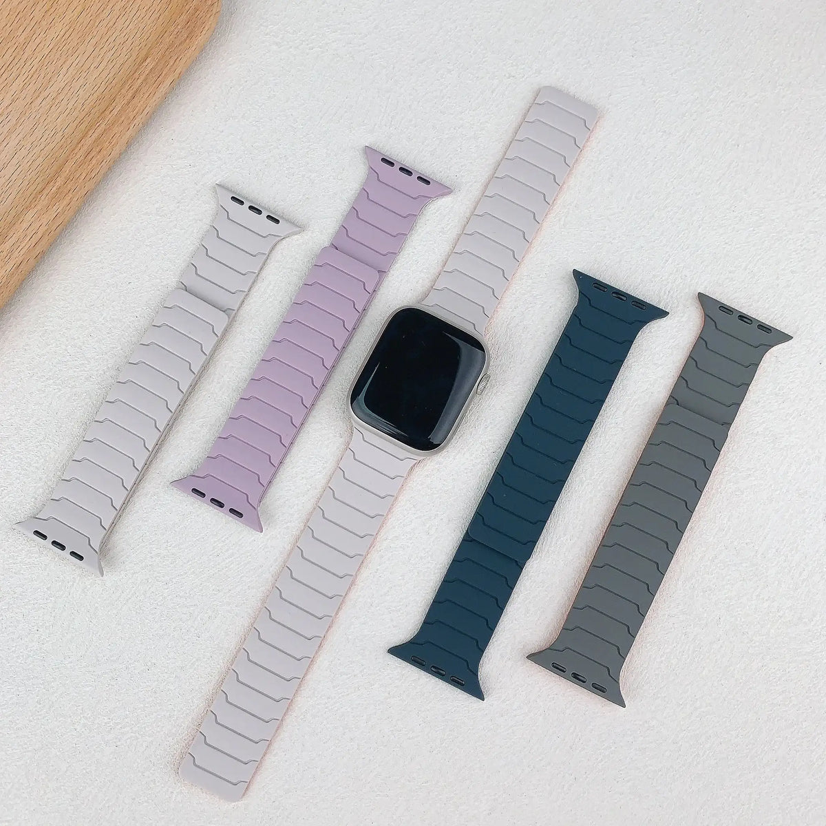 Magnetic Band For Apple Watch Strap 46mm 44mm 45mm 40mm 42mm 41mm Correa Bracelet IWatch Series 11 10 SE 9 8 7 6 Ultra 3 2 49mm