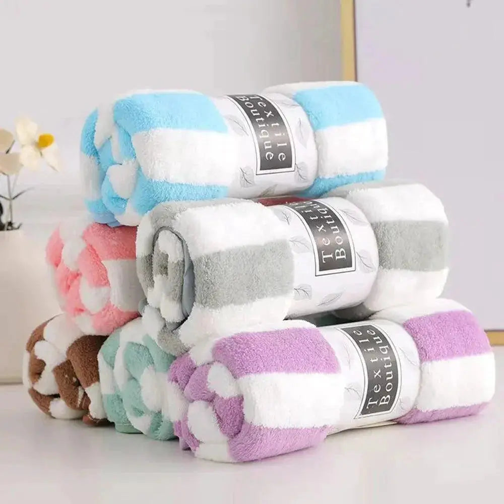 Luxurious Microfiber Towel Set Soft and Absorbent Towels