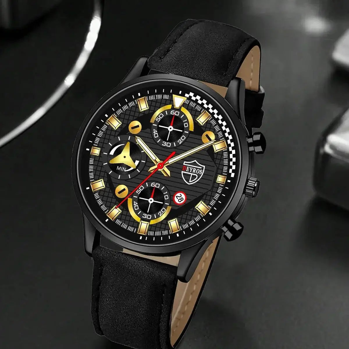 Leather Quartz Watch For Men Timeless Elegance Auto Date
