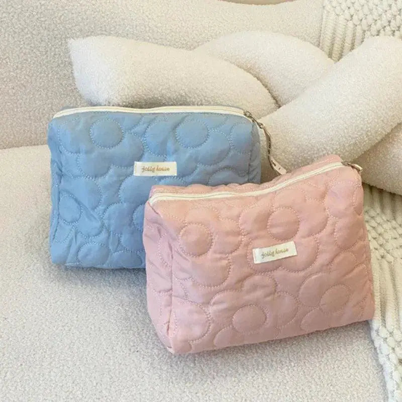 Modern Women's Stylish Travel Cosmetic Bag For Essentials