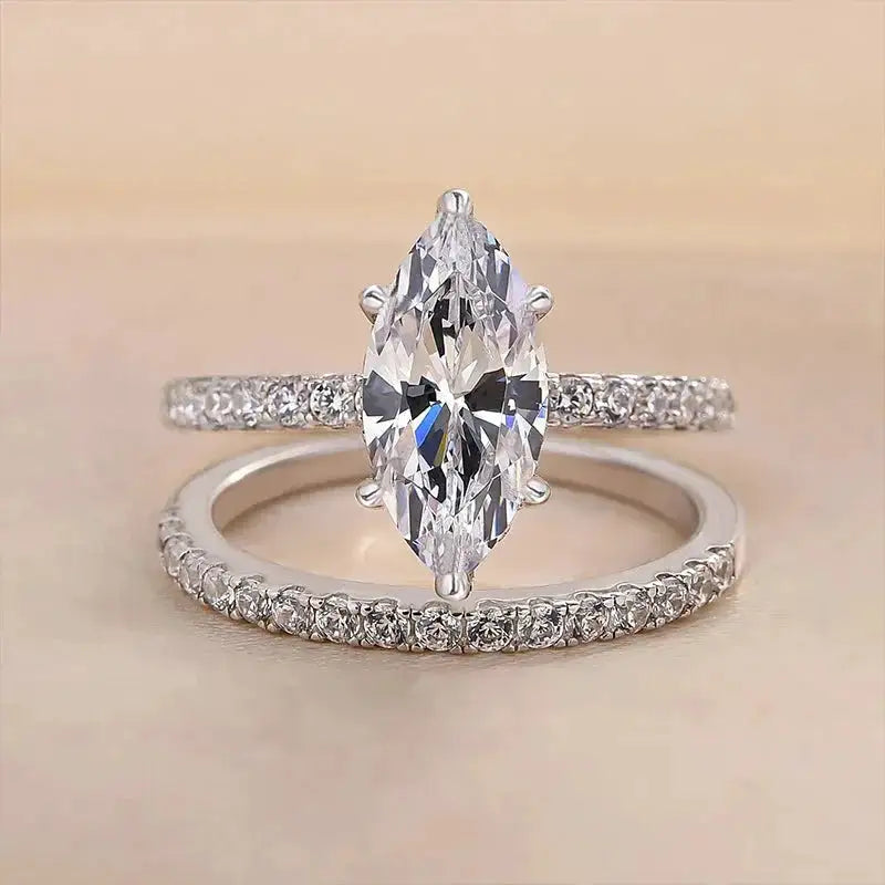 Moissanite Ring in Sterling Silver Horse — product view 1