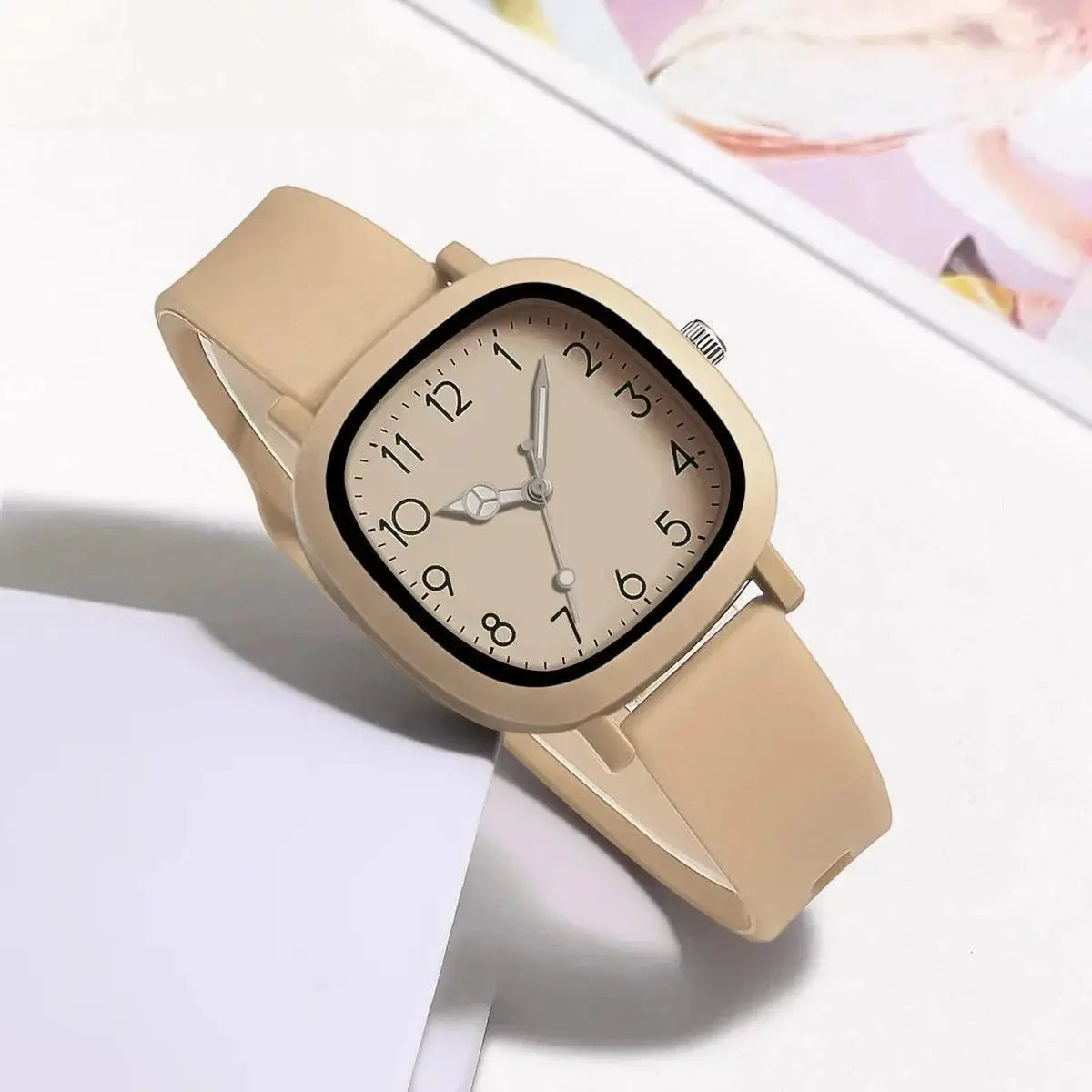 Stylish Square Dial Silicone Watch For Women Chic Timepiece