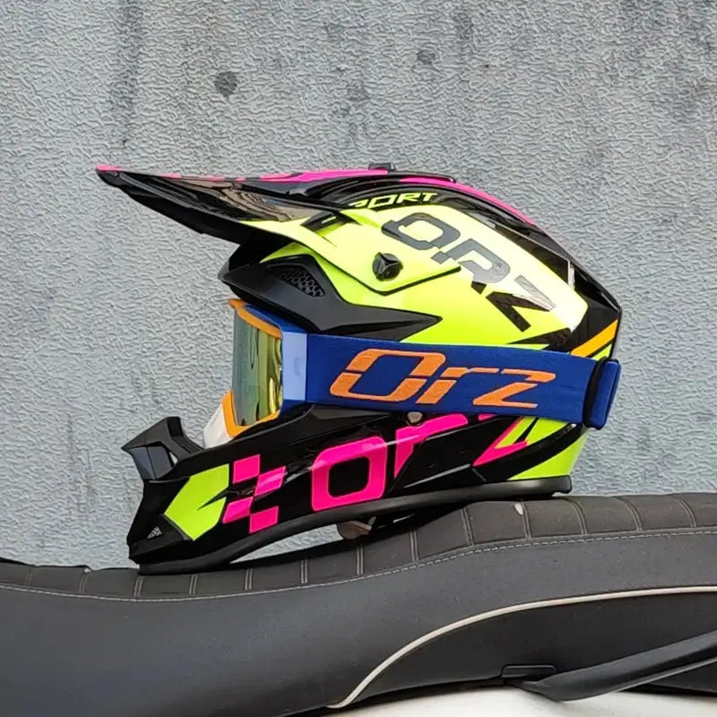 Super-Cool Motorcycle Off-road Helmet ATV Dirt Bike Helmet MTB Downhill Full Face Helmet Free gifts&a lot of Design capacetes