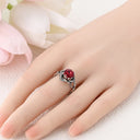 Mula Sterling Silver Thorn Rose