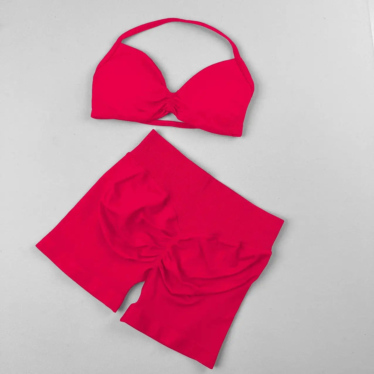Seamless 2 Pieces Strappy Yoga Halter Bras Sets Scrunch Butt Sports Shorts Quick Dry Backless Gym Crop Tops with Pad Push Up Set