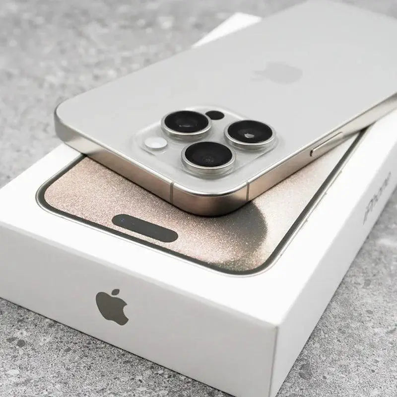 Apple Iphone 15 Pro Max 5G A17 Pro 120Hz Display Smartphone