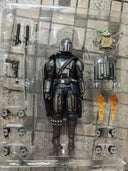 Star Wars Mandalorian Collectible Figure
