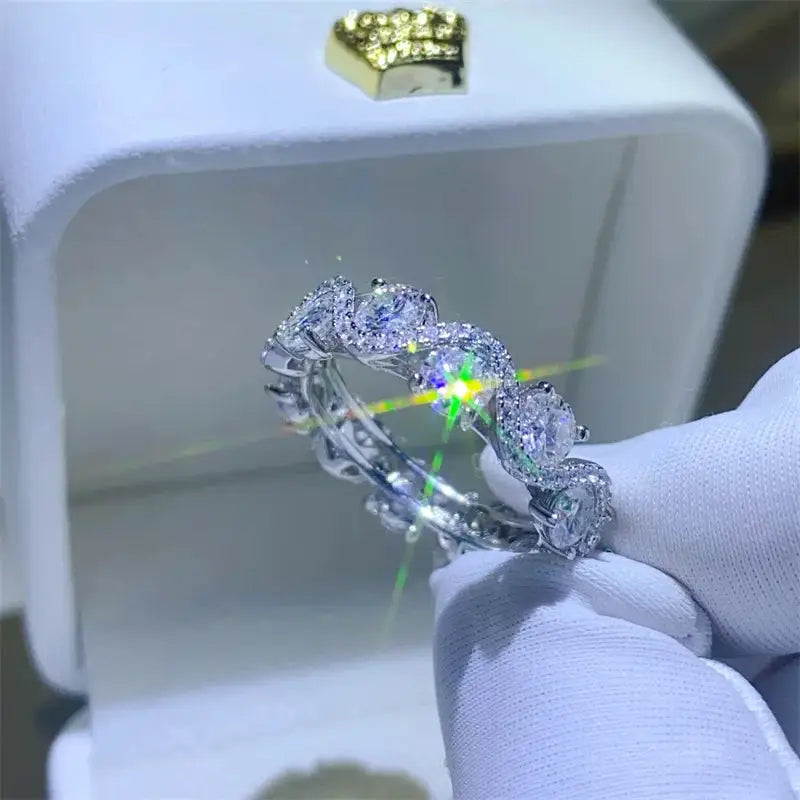 Sterling Silver Moissanite Wavy Ring — product image 3