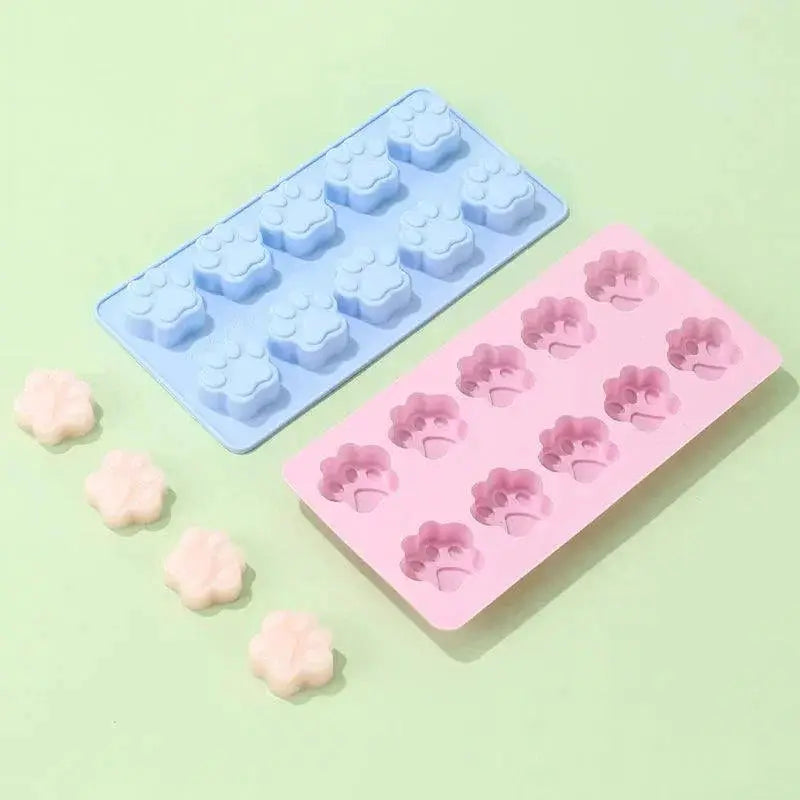 Silicone Paw Print Mold for Baking and Crafting Pets