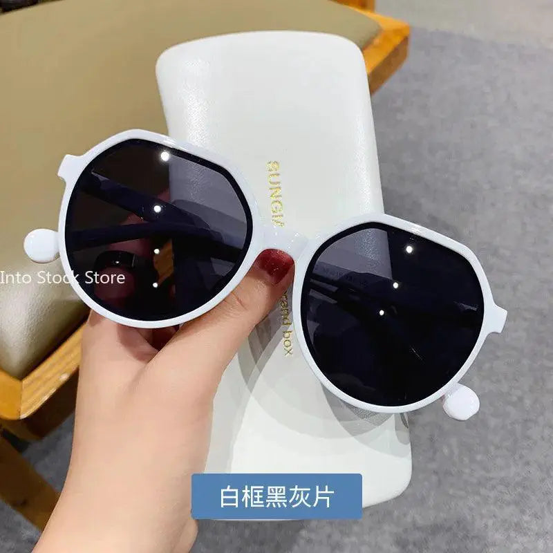 Trendy Round Frame Sunglasses Candy Colors UV400 Protection