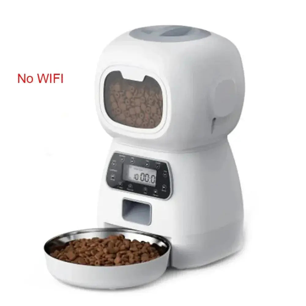 Smart Pet Feeder With Remote Feeding And Voice Recording