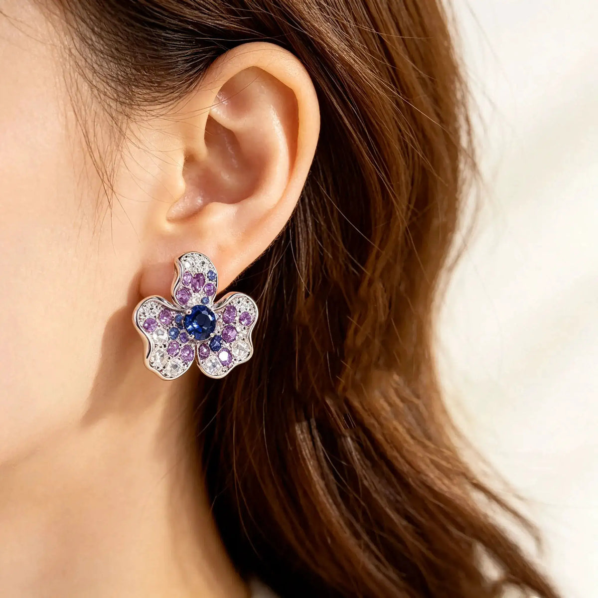 925 Sterling Silver Four Leaf Clover Flower Moissanite Stud Earrings for Women, Multi-color Purple & Blue Inlaid Moissanite Statement Earrings, Shiny Mixed Cut Stones Ear Studs, Fashion Fine Jewelry, Anniversary Birthday Gift