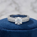 Luxury Moissanite Wedding Ring