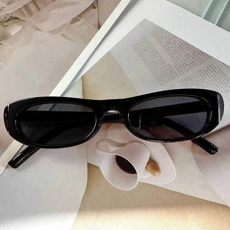 Trendy Womens Retro Oval Sunglasses Small Frame UV400