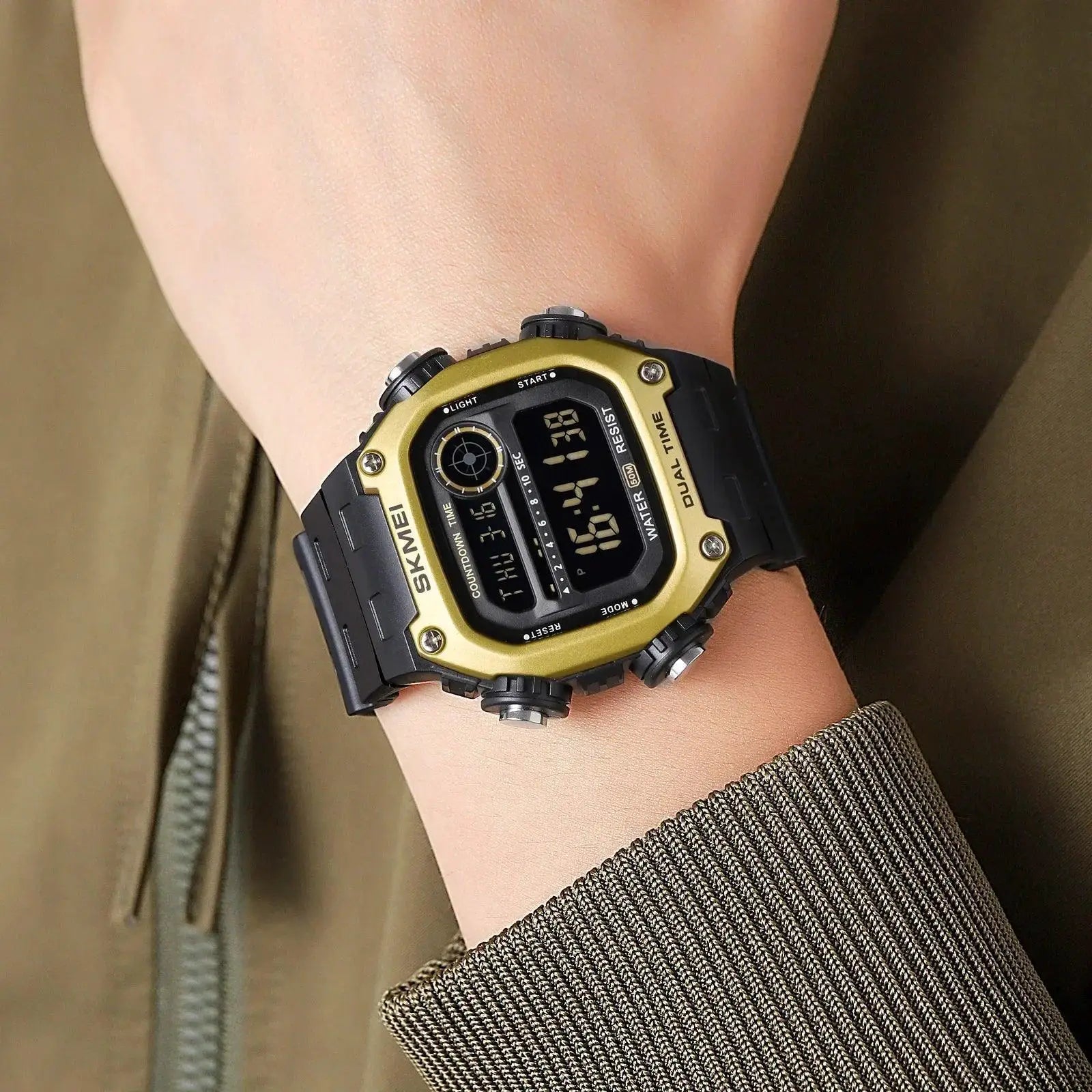 SKMEI Sports Chronograph Watch Waterproof Fitness Tracker