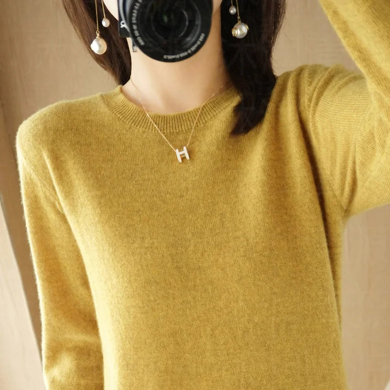 Crew Neck Cashmere Knit Sweater
