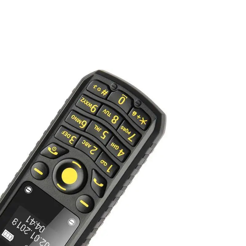 Uniwa Super Mini 2G Mobile Phone B25 Bluetooth Earphone