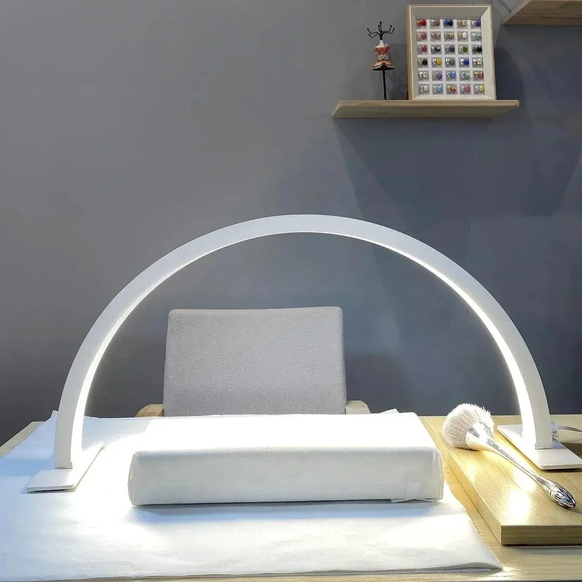 Adjustable LED Half Moon Makeup Light for Salon Use