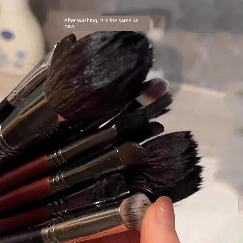 New Arrival Electric Scrubber Makeup Brush Cleaning Device - OurLum.com