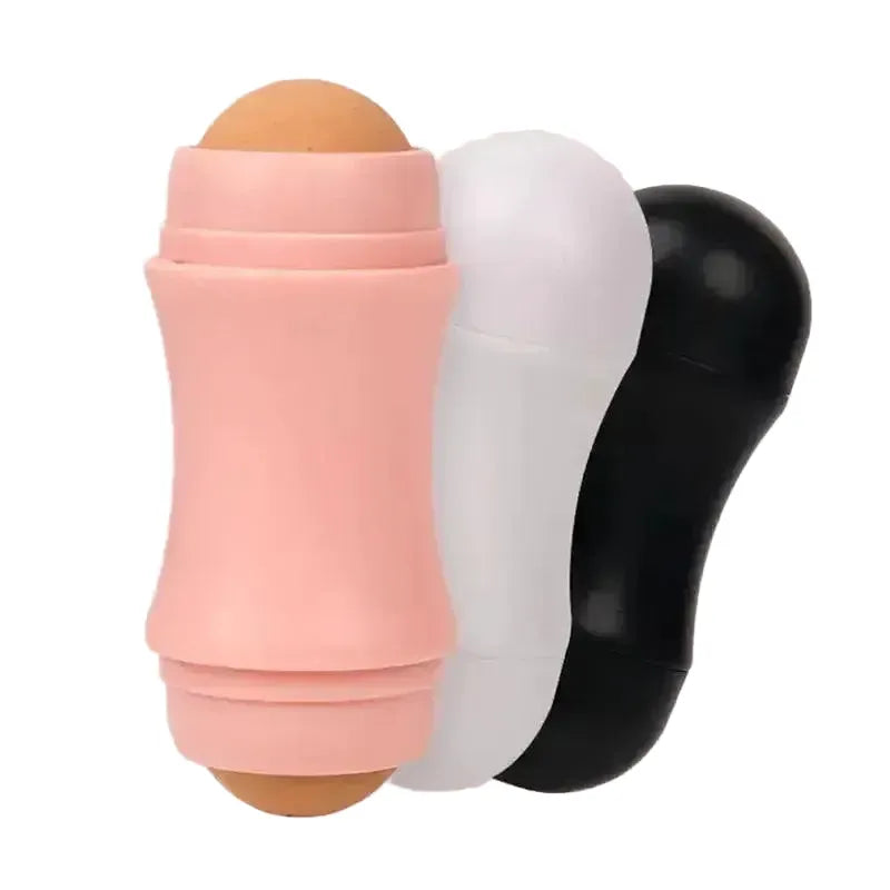 Oil-Absorbing Makeup Roller for Touchups — product view 1