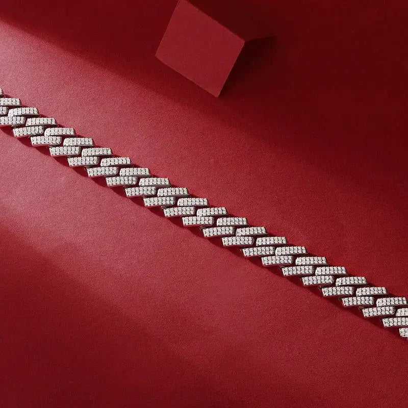 Elegant Moissanite Silver Chain Jewelry — product image 3