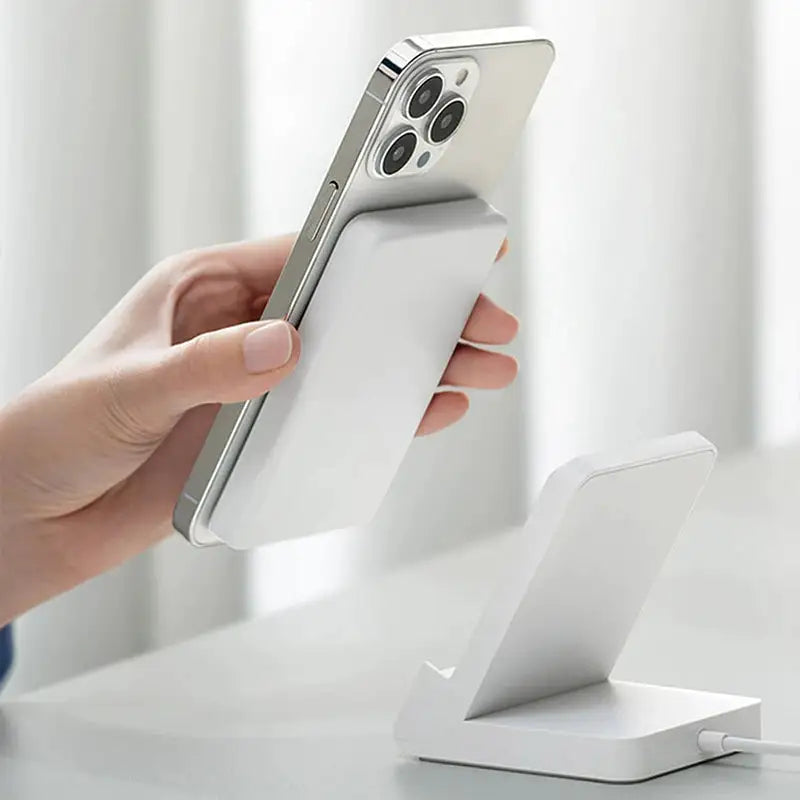 5000mAh MagSafe Magnetic Wireless Power Bank for iPhone - product image 3