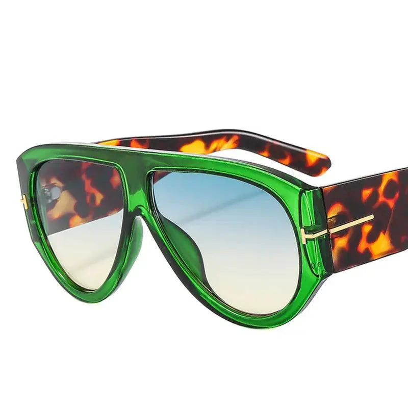 Chic Oversized Pilot Sunglasses For Women Gradient Lenses