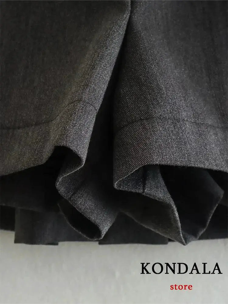 Vintage Dark Grey Ruffled Mini Skirt Effortless Elegance