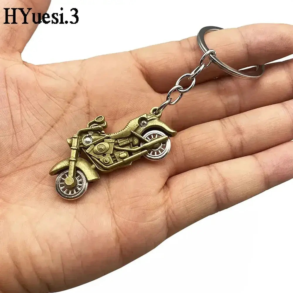 Motorcycle Keychain With Rotating Wheels For Gifts