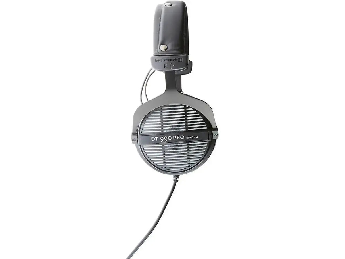 Beyerdynamic DT Pro Headphones — product view 8