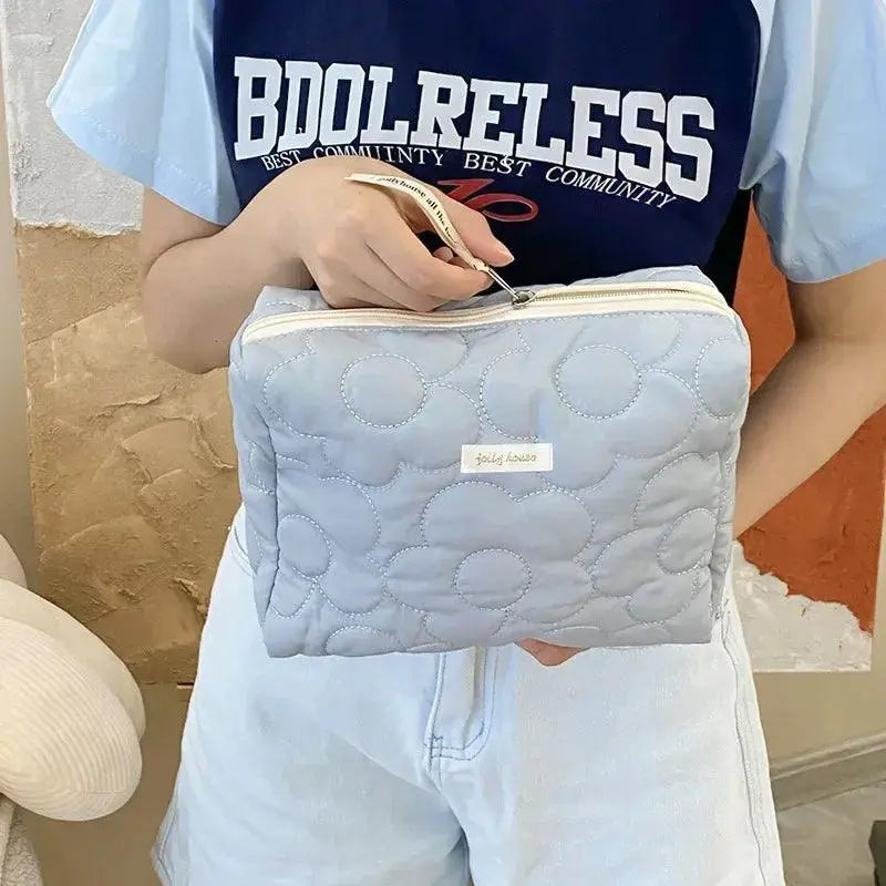Modern Women's Stylish Travel Cosmetic Bag For Essentials