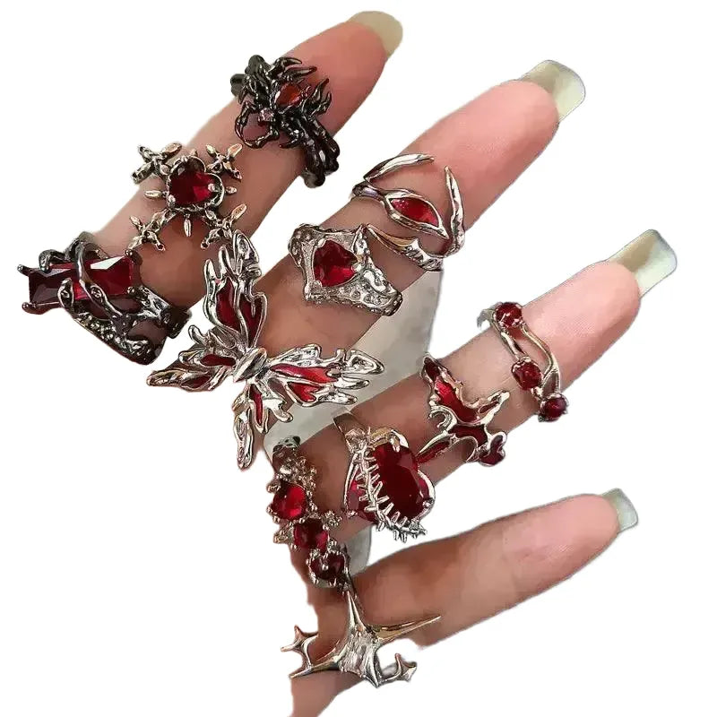 Bold Centerpiece Ring for Gothic Fashion — product view 1