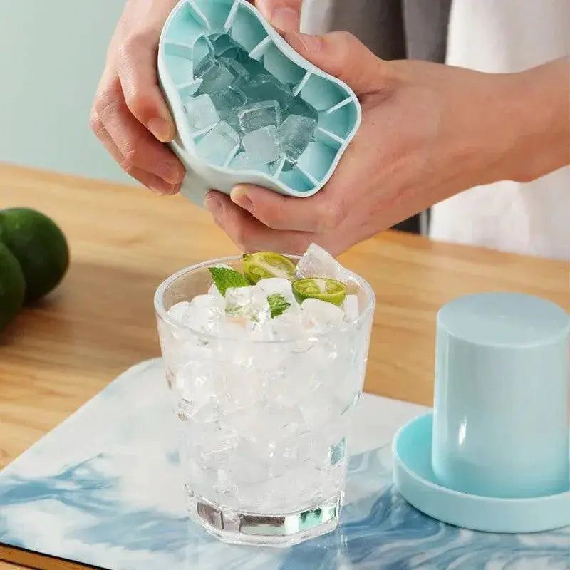 Eco Friendly Quick Freeze Silicone Ice Maker Mold for Drinks