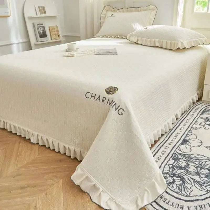 Luxurious Premium Knitted Cotton Ruffle Bedspread Set