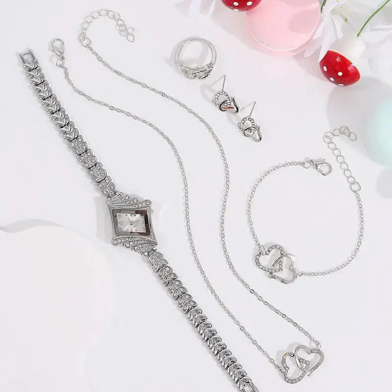 Elegant Heart Rhinestone Womens Watch Luxe Timeless Style