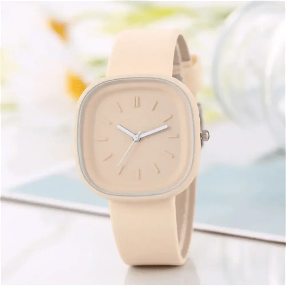 Elegant Square Quartz Watch For Fashionable Ladies