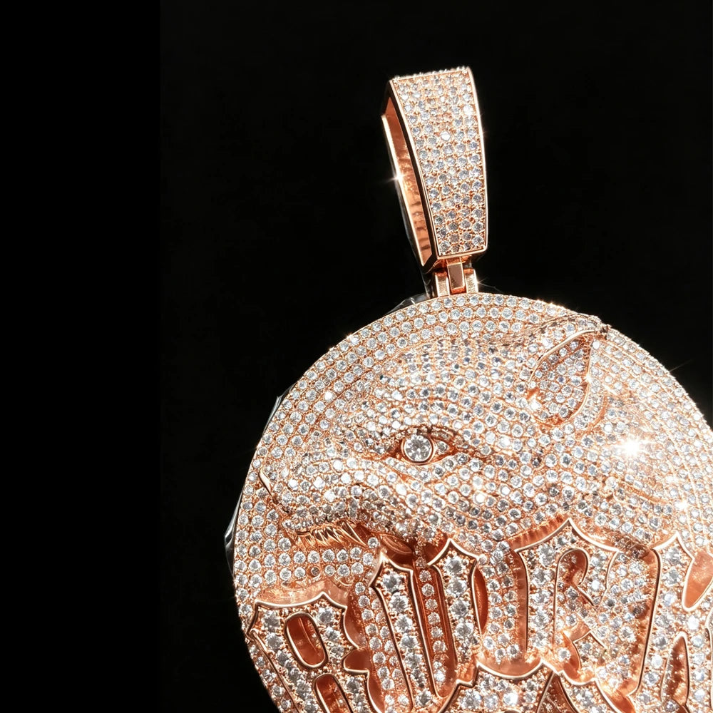Round Wolf Medallion Pendant K