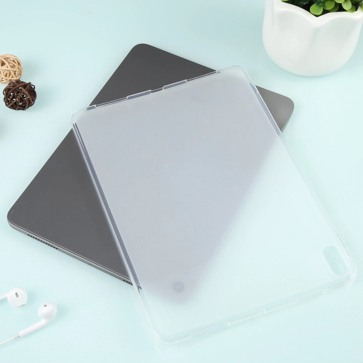 Slim Clear Tablet Cover