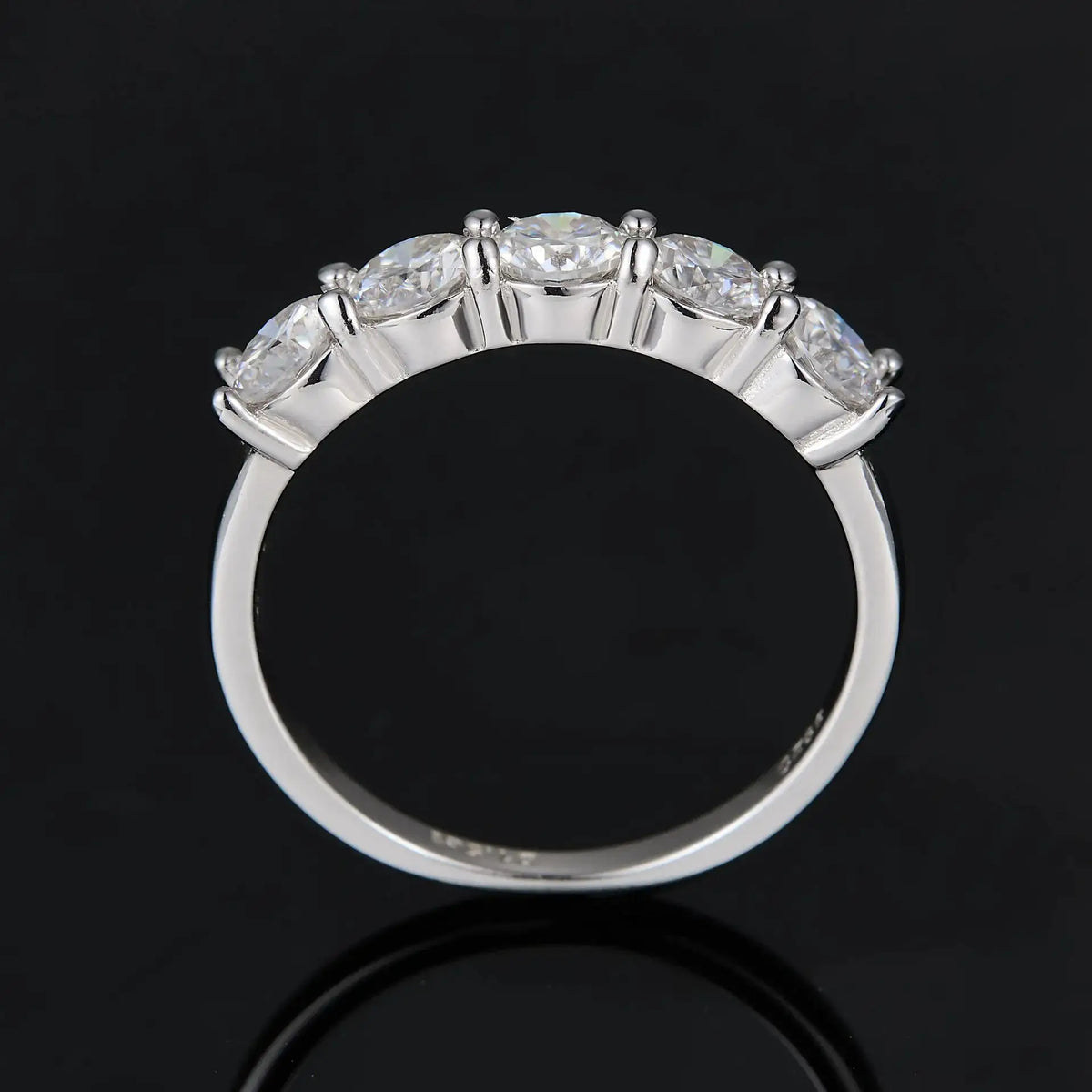Round Moissanite Ring Carat — product view 3